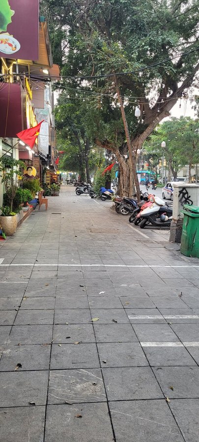 Bán nhà mặt phố Quang Trung Hoàn Kiếm Hà Nội - Bán Đất tặng nhà - Hình 2