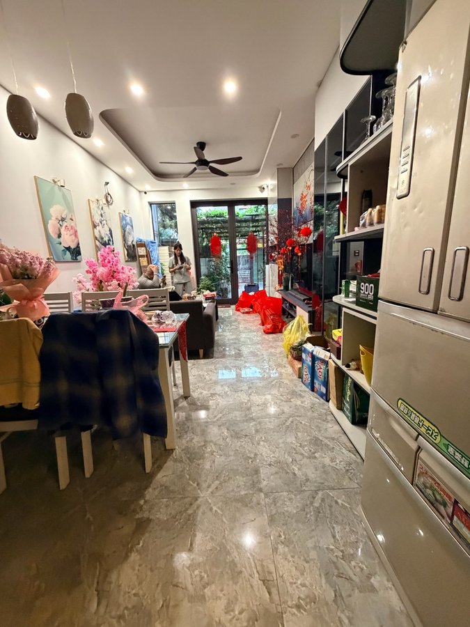 Bán Nhà Mặt Phố  Ngọc Lâm Long Biên Hà Nội Kinh Doanh sầm uất - Hình 5