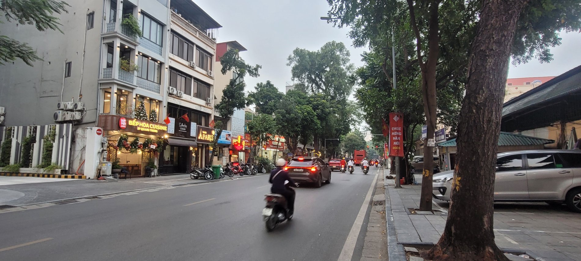 Bán nhà mặt phố Quang Trung Hoàn Kiếm Hà Nội - Bán Đất tặng nhà