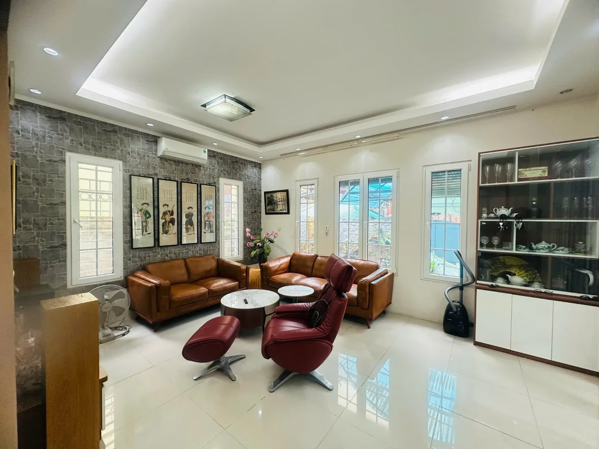 Bán biệt thự Lô góc  Resco ( Số 5 Phạm Tiến Duật ) Cổ Nhuế Bắc Từ Liêm Hà Nội - Hình 2